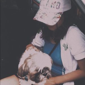 Meet your Posher, Isabella